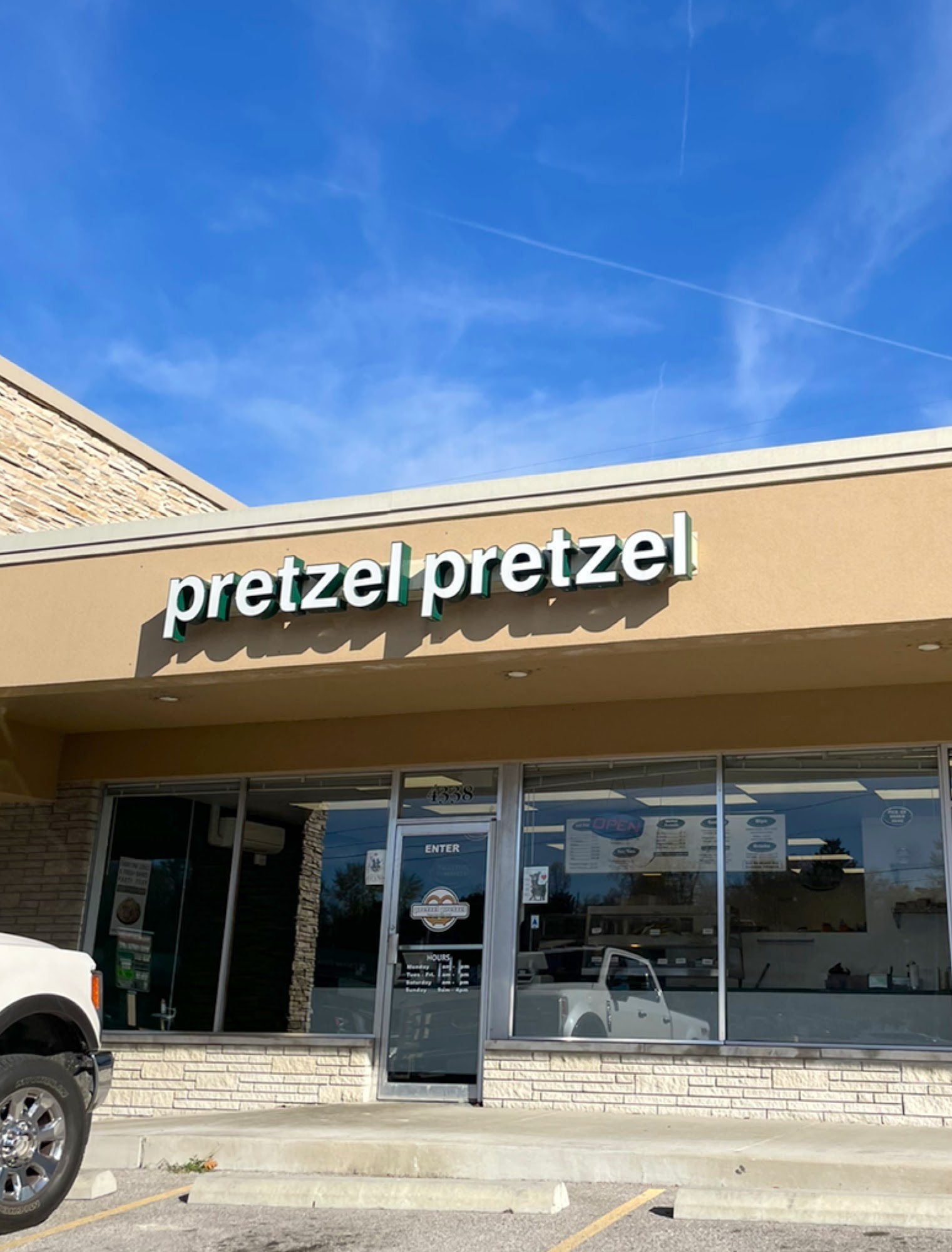 Pretzel Pretzel, Oakville Menu, Reviews (161), Photos (41) Restaurantji