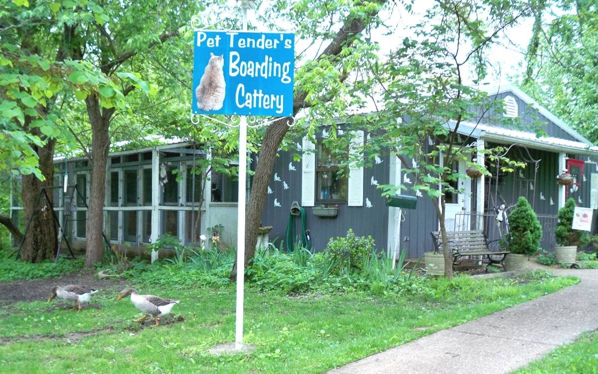 Pet Tender's Boarding Cattery 818 Hwy Ww, St Clair Missouri 63077
