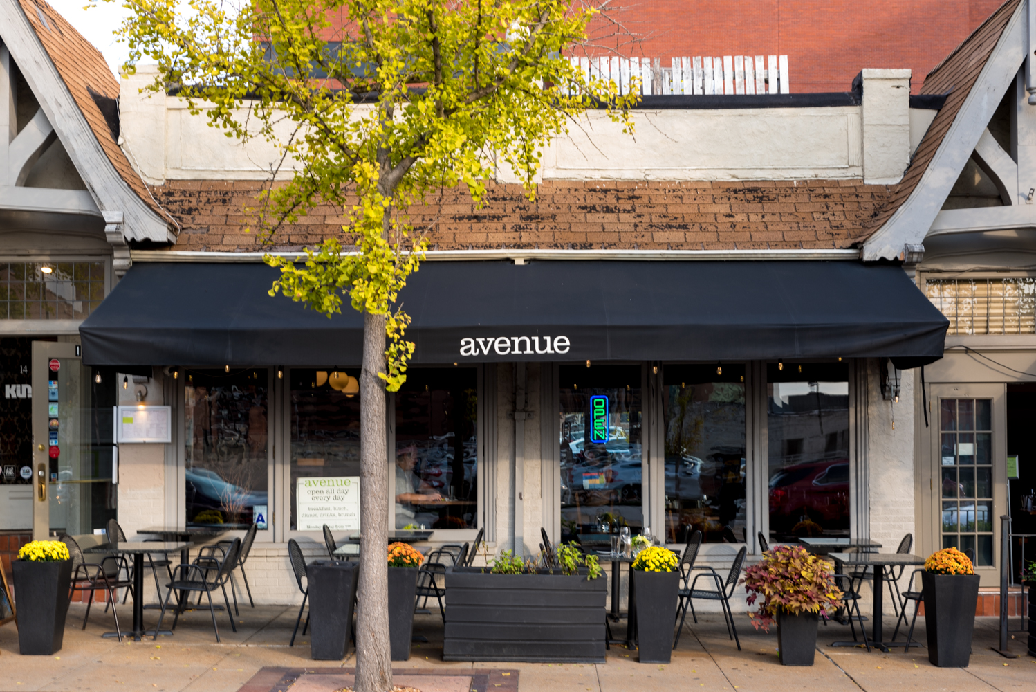 Avenue Restaurant