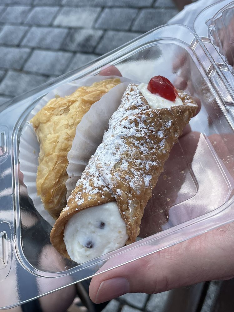 Vitale's Bakery