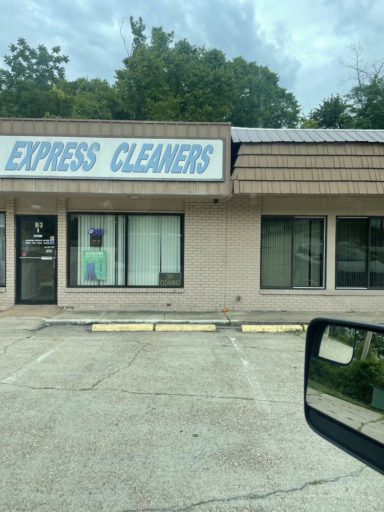 Express Cleaners 1113 U.S. Rt. 66, Waynesville Missouri 65583