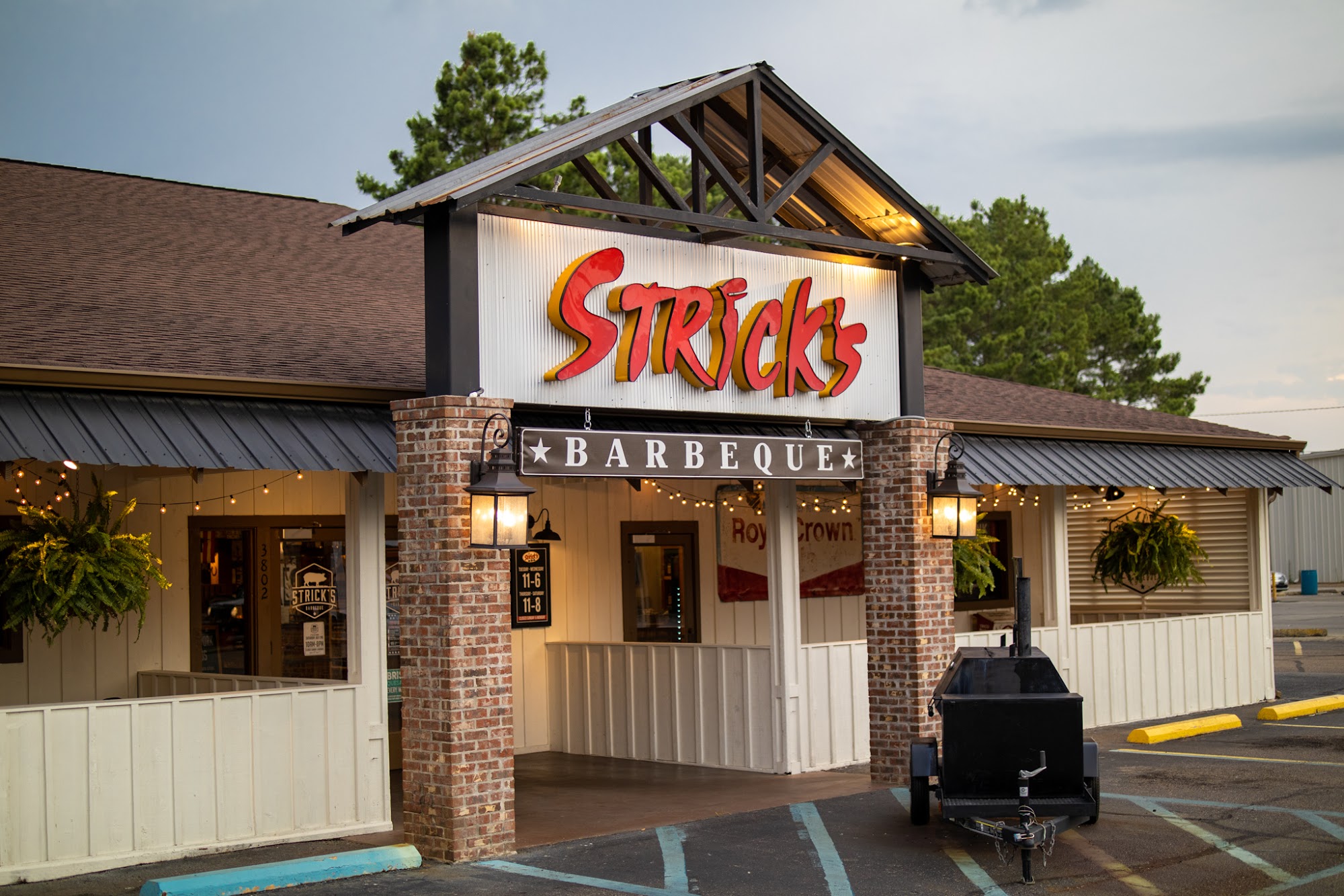 Strick's Bar-B-Q & Catering