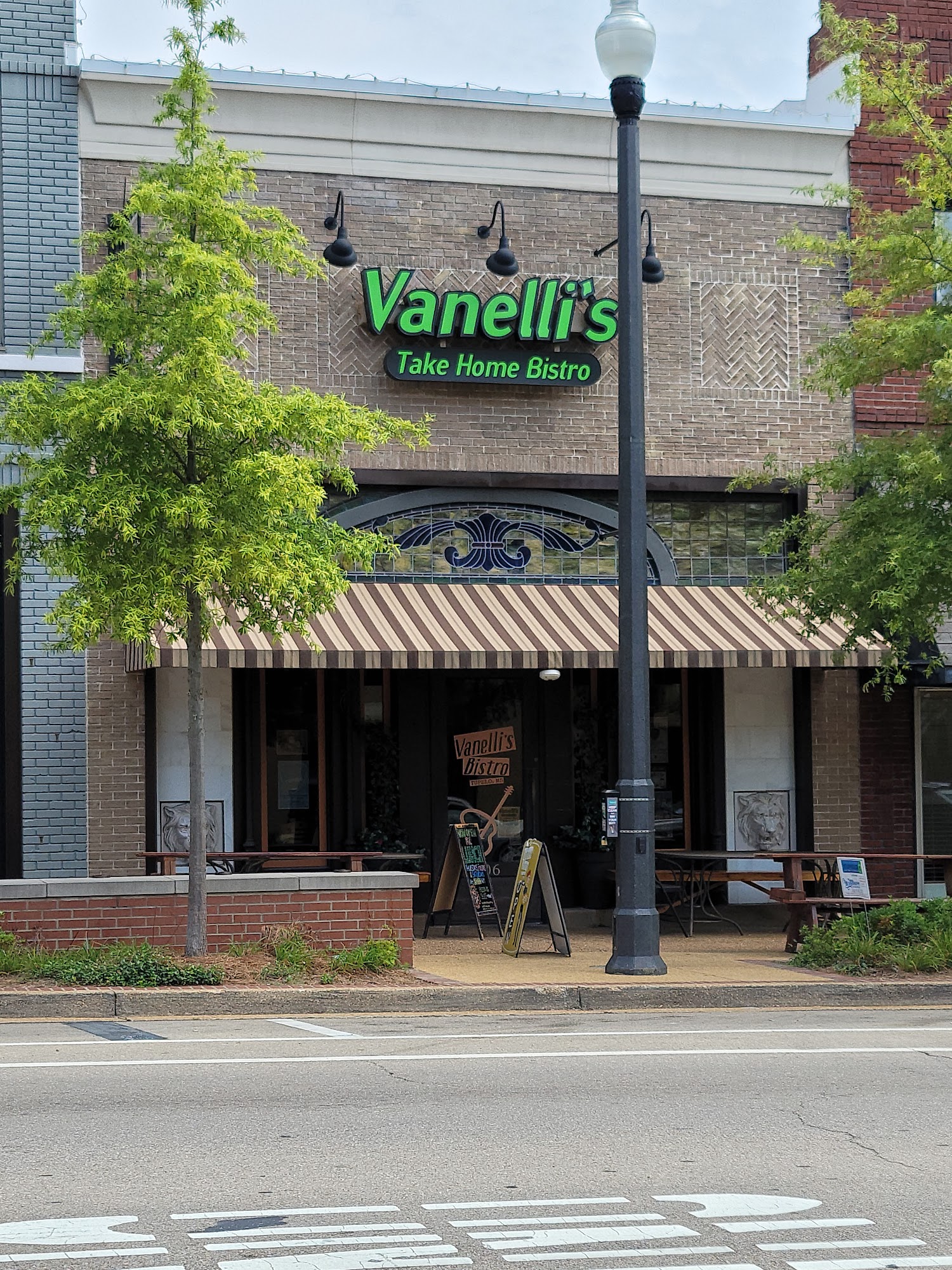 Vanelli's Bistro