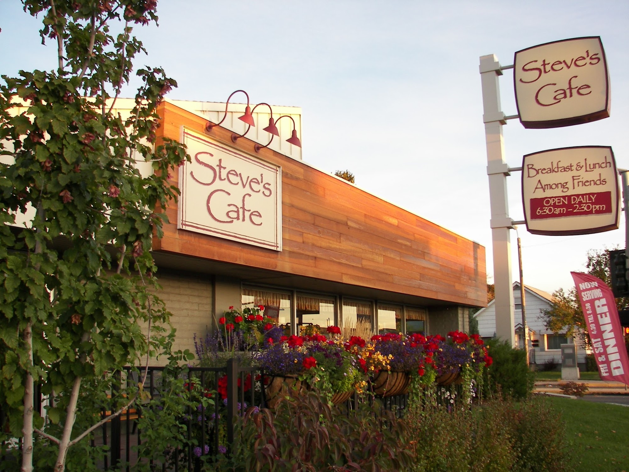 Steve's Cafe