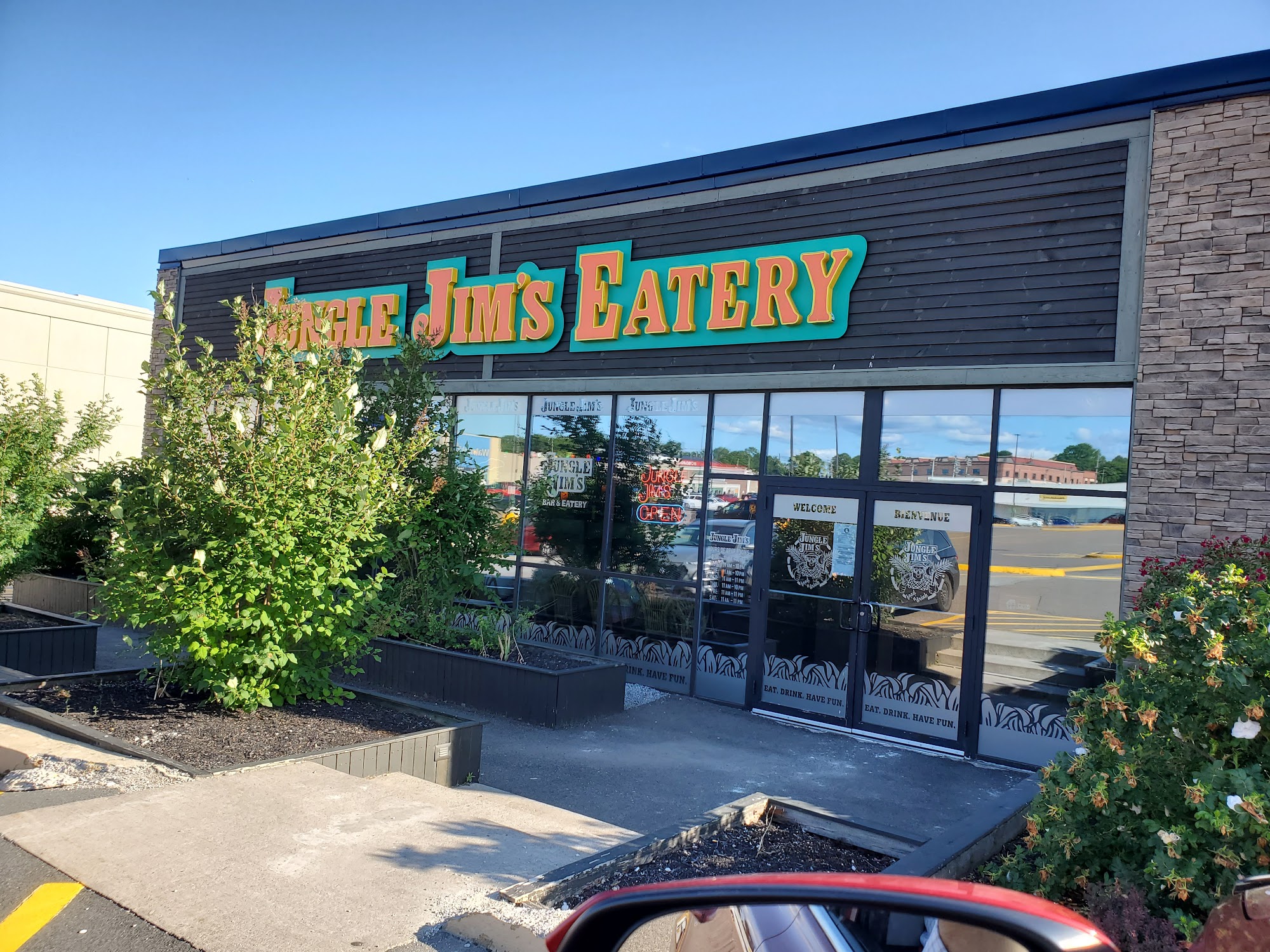 Jungle Jim's Eatery