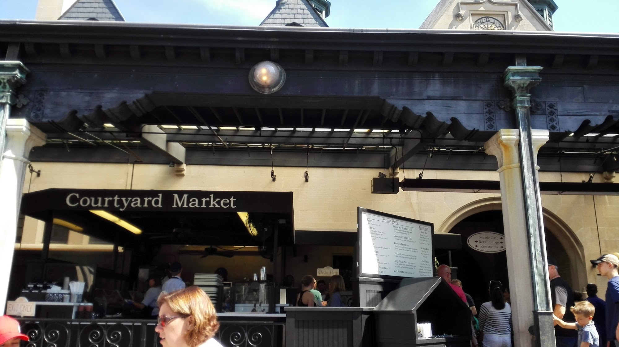 Biltmore Courtyard Market