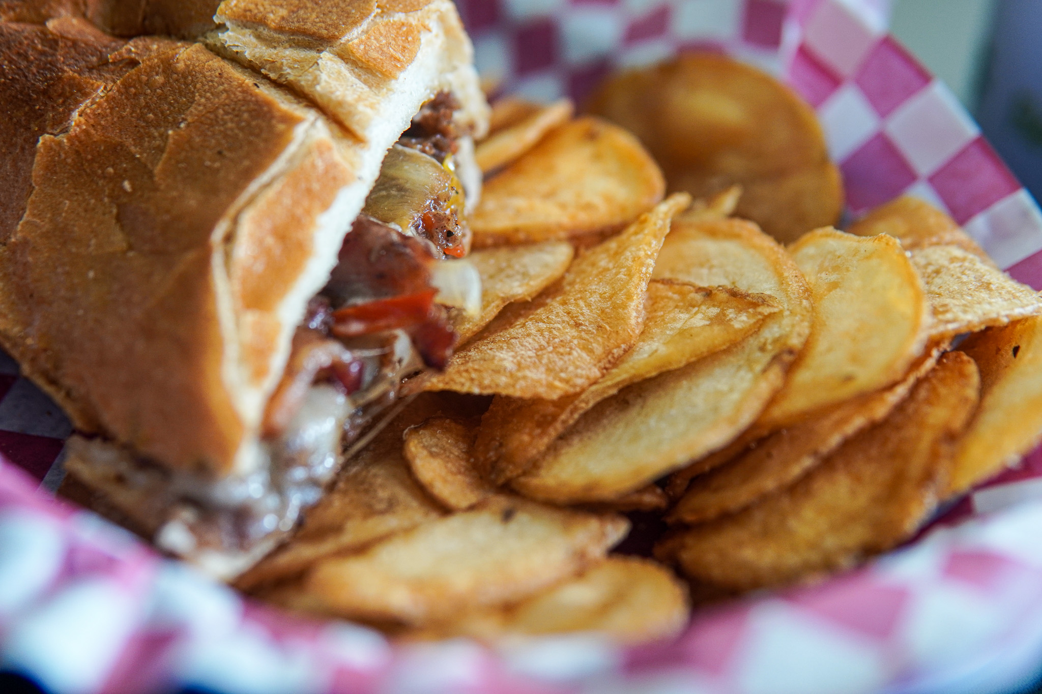 Mac's Burgers & Cheesesteaks at Lookout Brewing