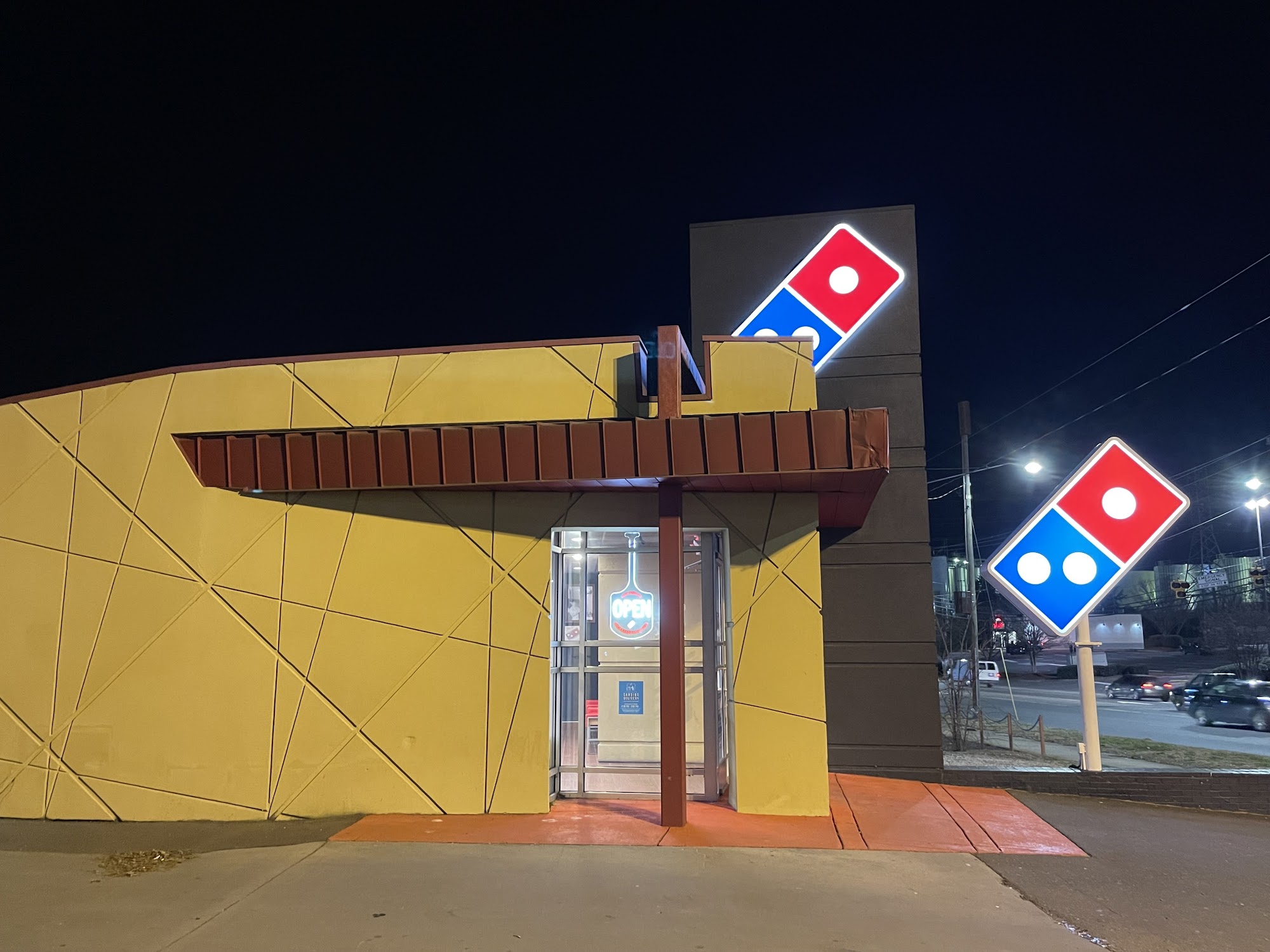 Domino's Pizza