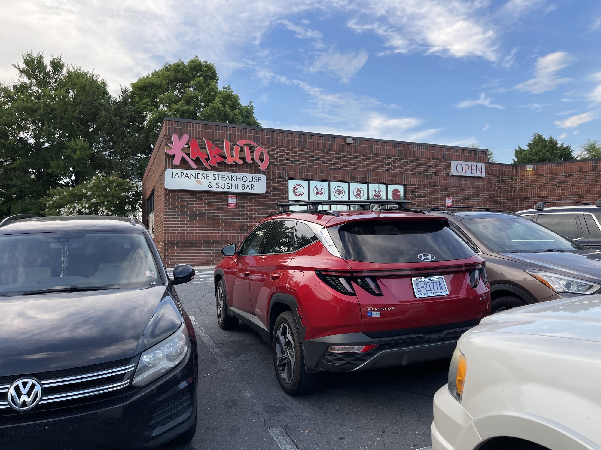 Kabuto Japanese Steakhouse and Sushi Bar