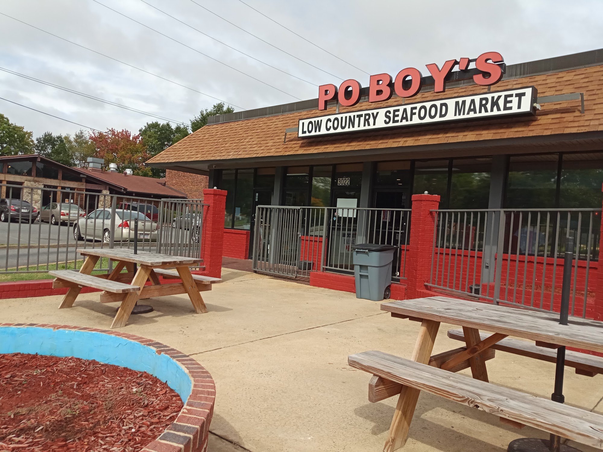 Po Boy's Low Country Seafood