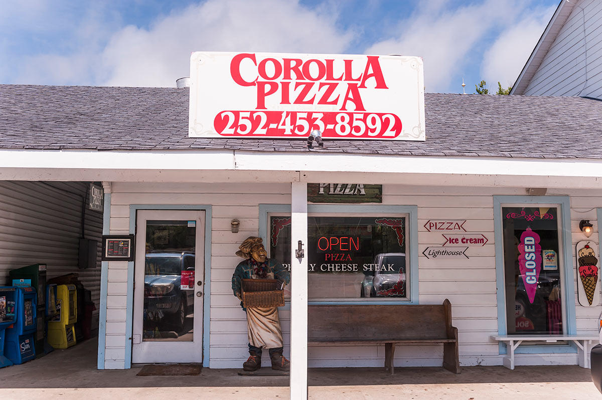 Corolla Pizza & Deli