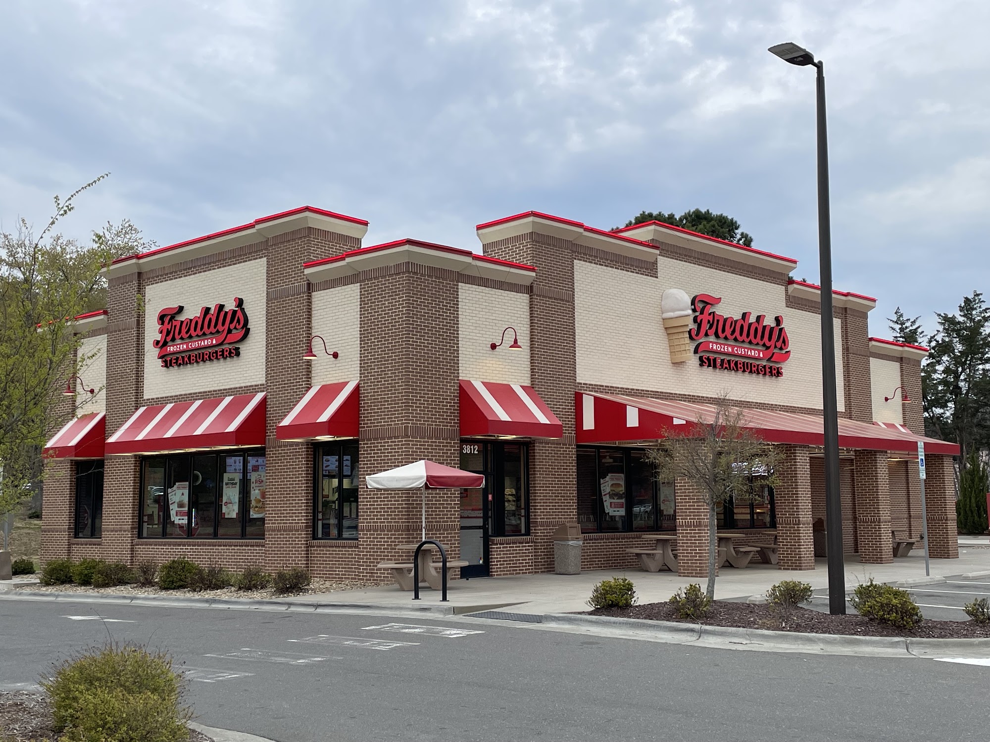 Freddy's Frozen Custard & Steakburgers