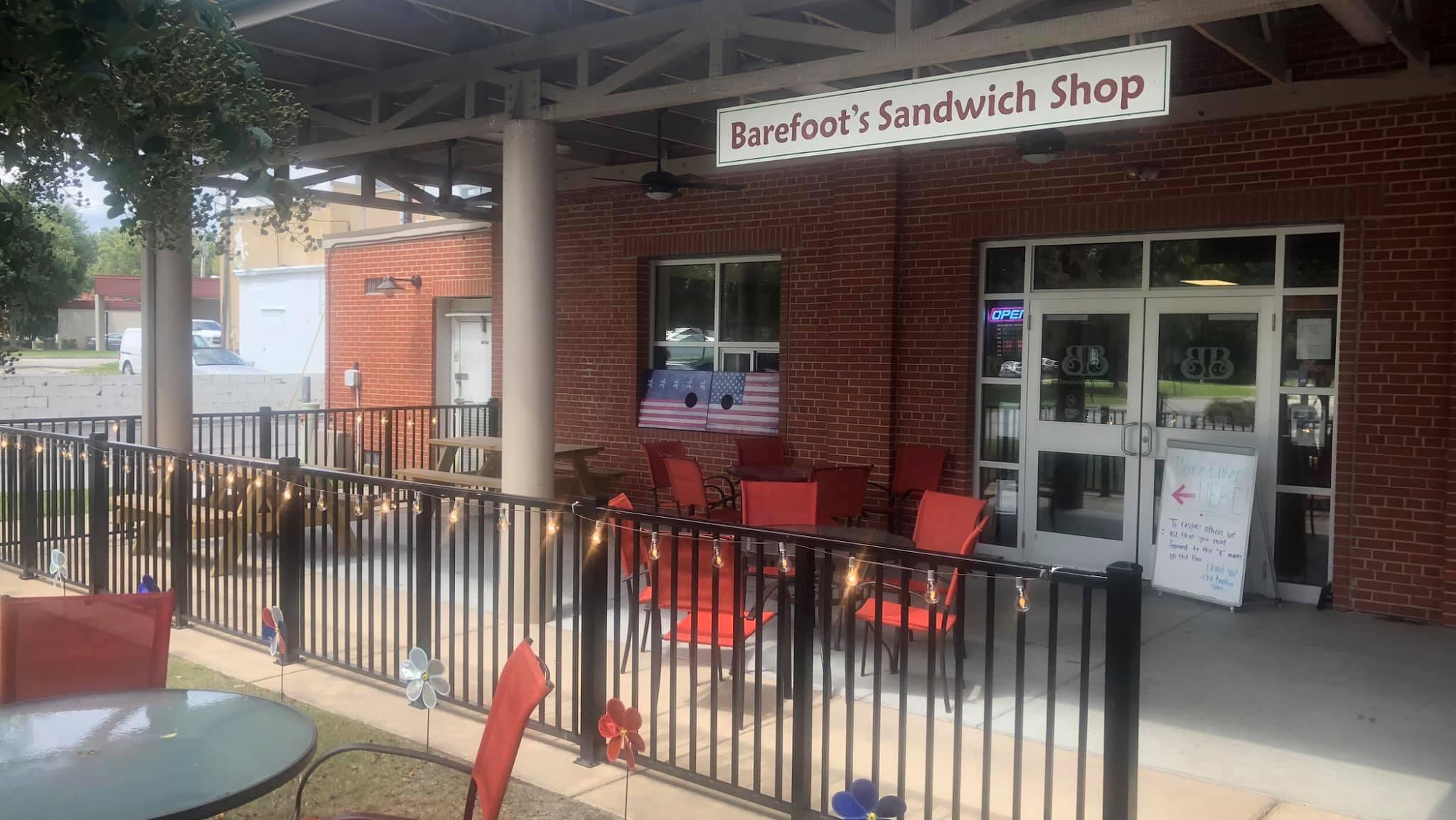 Barefoot's Sandwich Shoppe