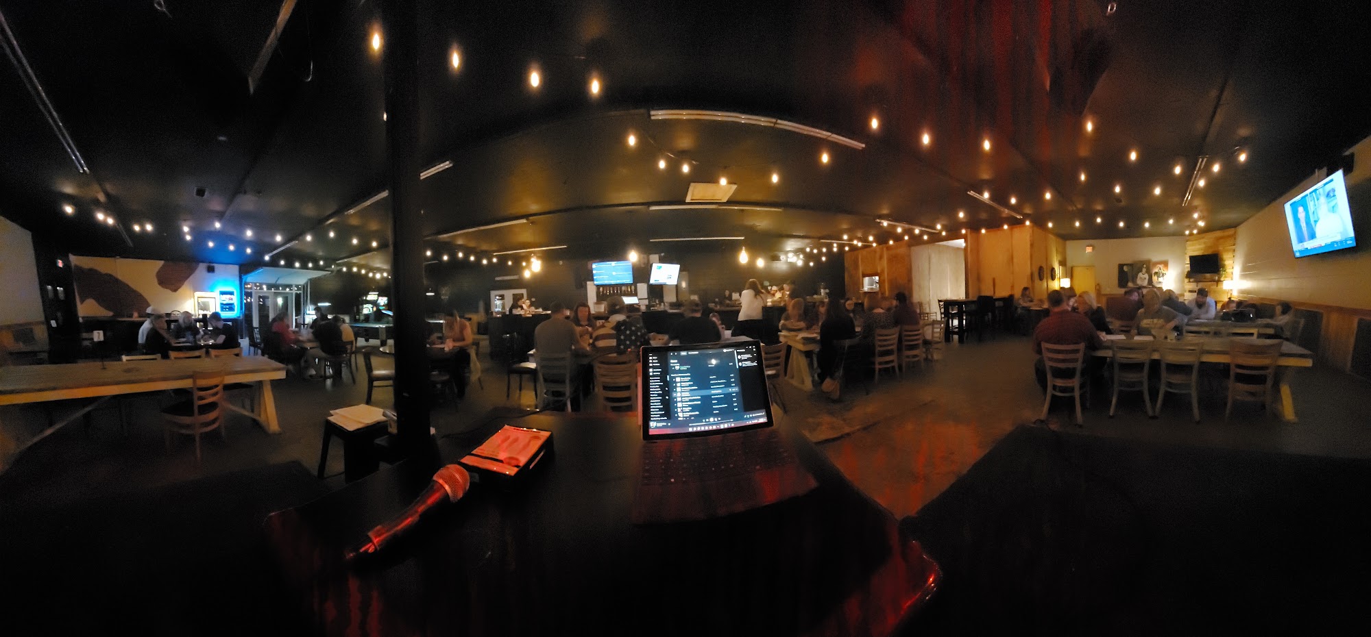 Fyreside Taproom and Eatery