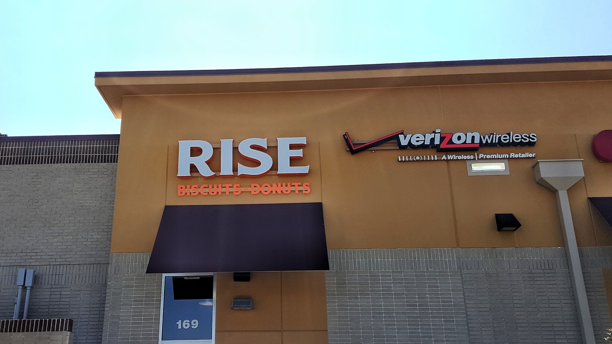 Rise Southern Biscuits & Righteous Chicken