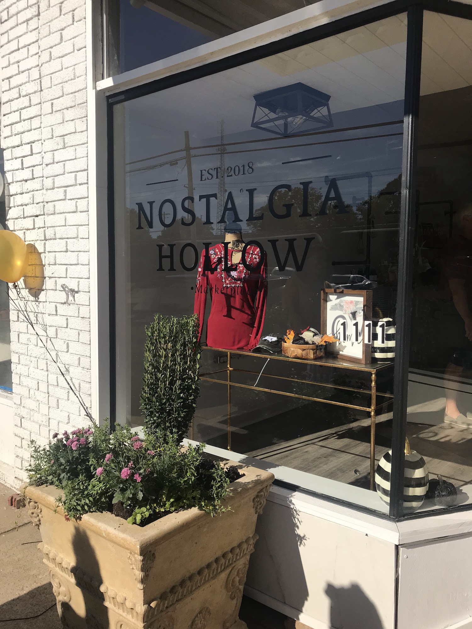 Nostalgia Hollow Co.