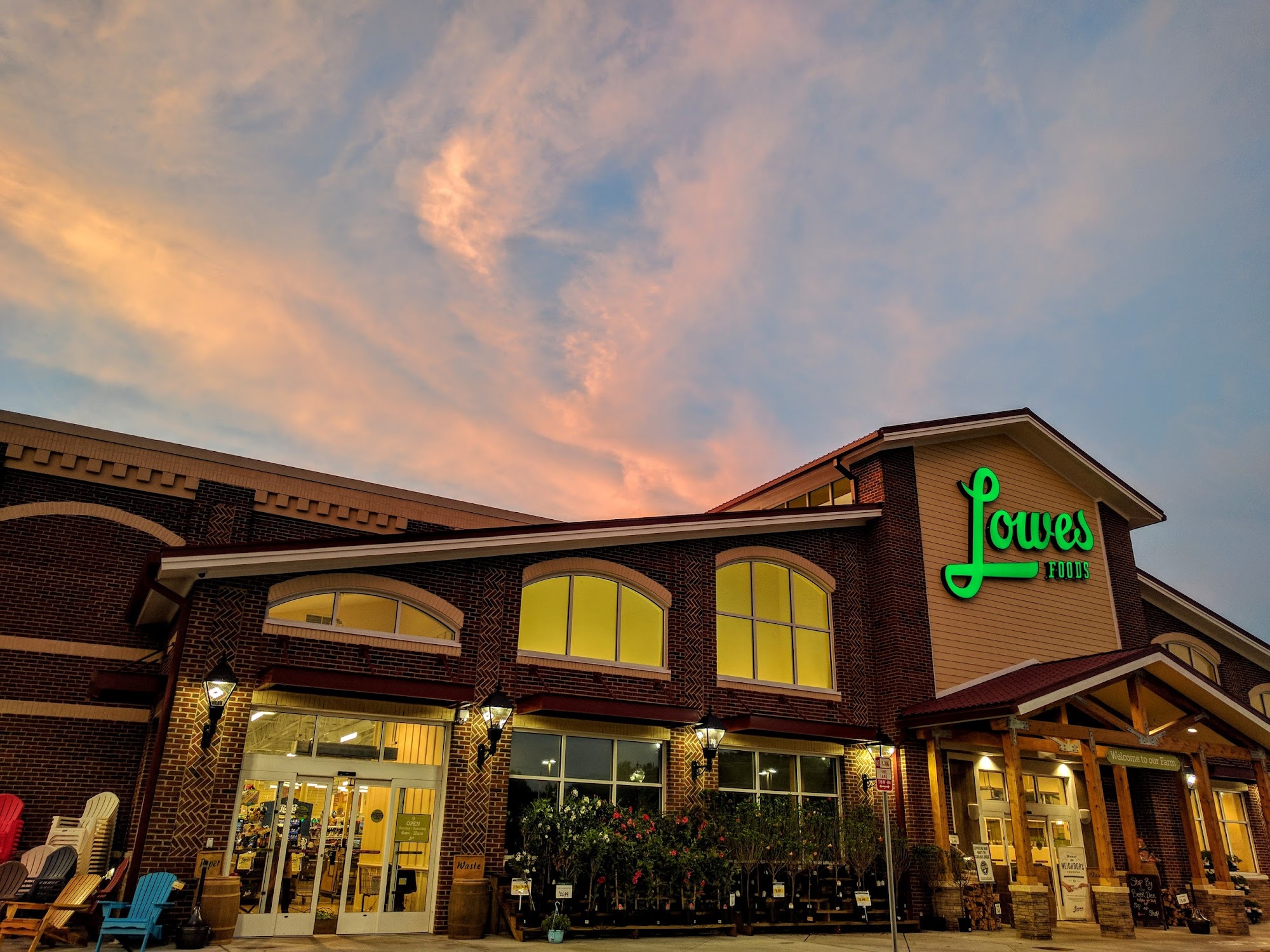 LOWES FOODS OF KERNERSVILLE - 240 Market View Dr, Kernersville NC