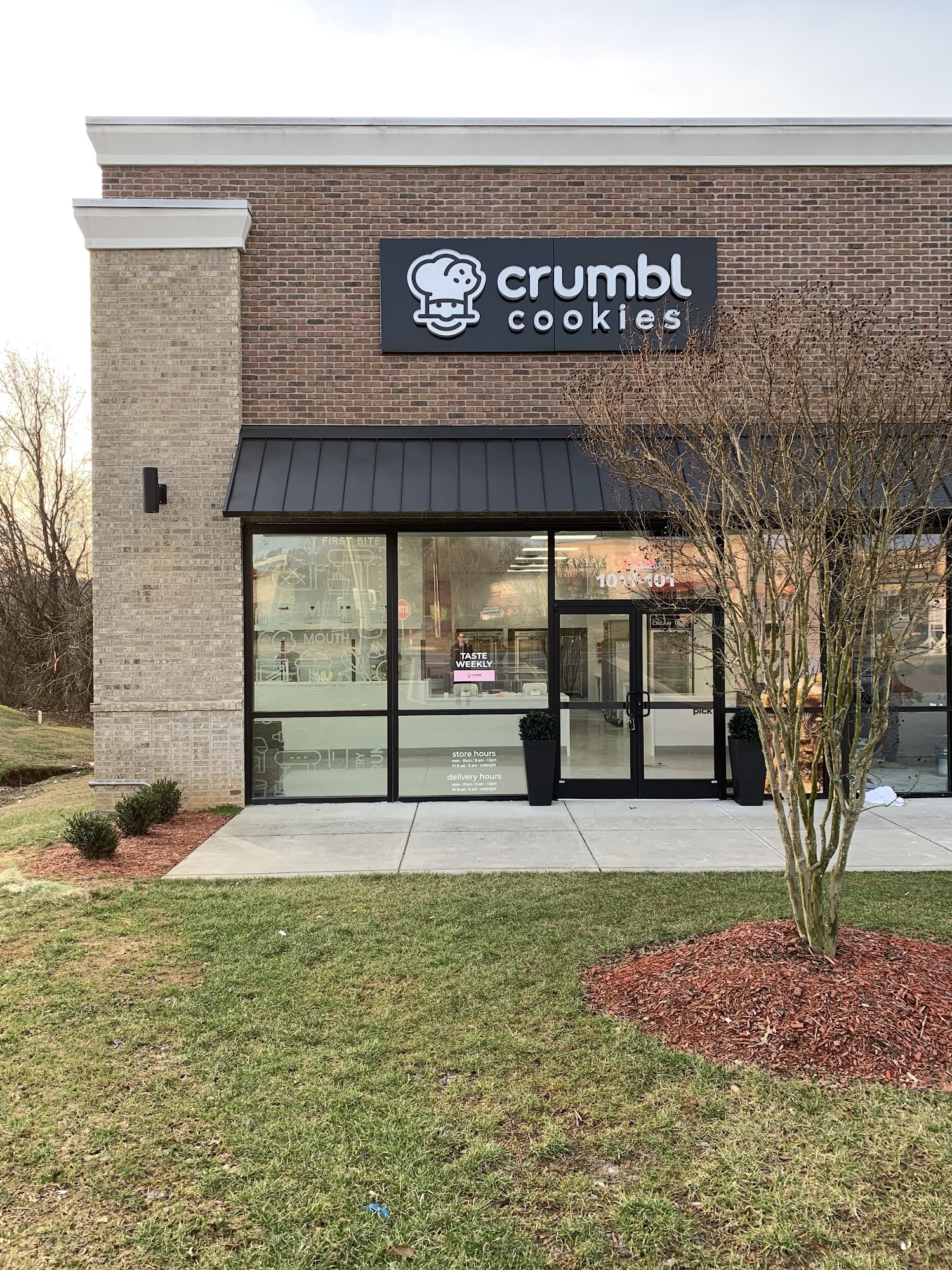 Crumbl Cookies - Kernersville