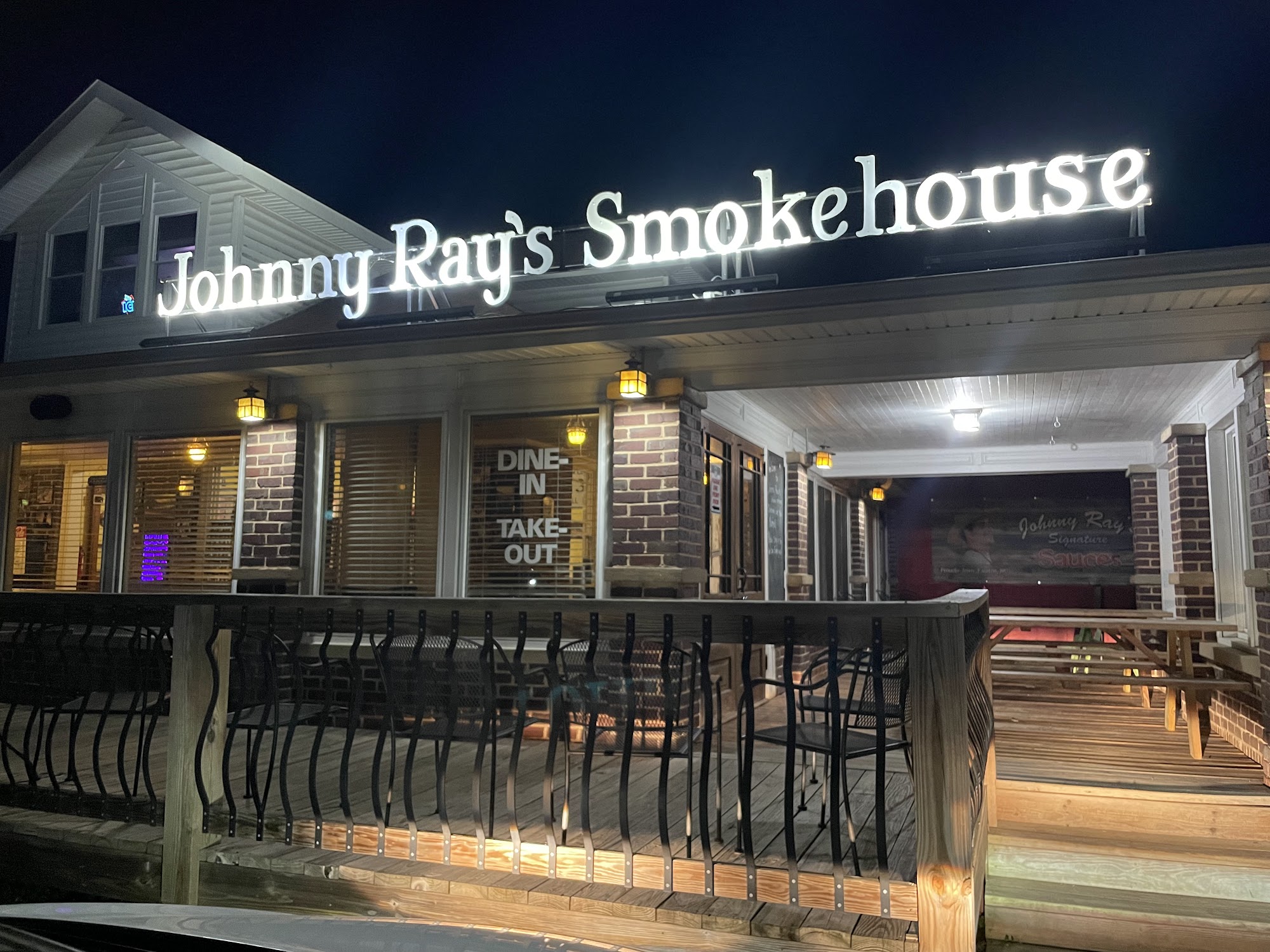 Johnny Ray's Smokehouse