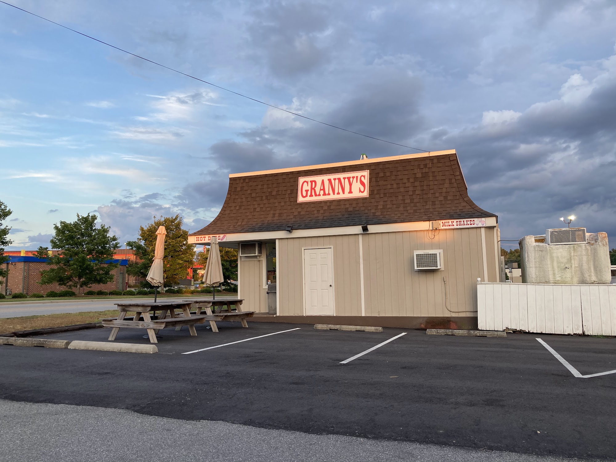 Granny's Drive-Inn