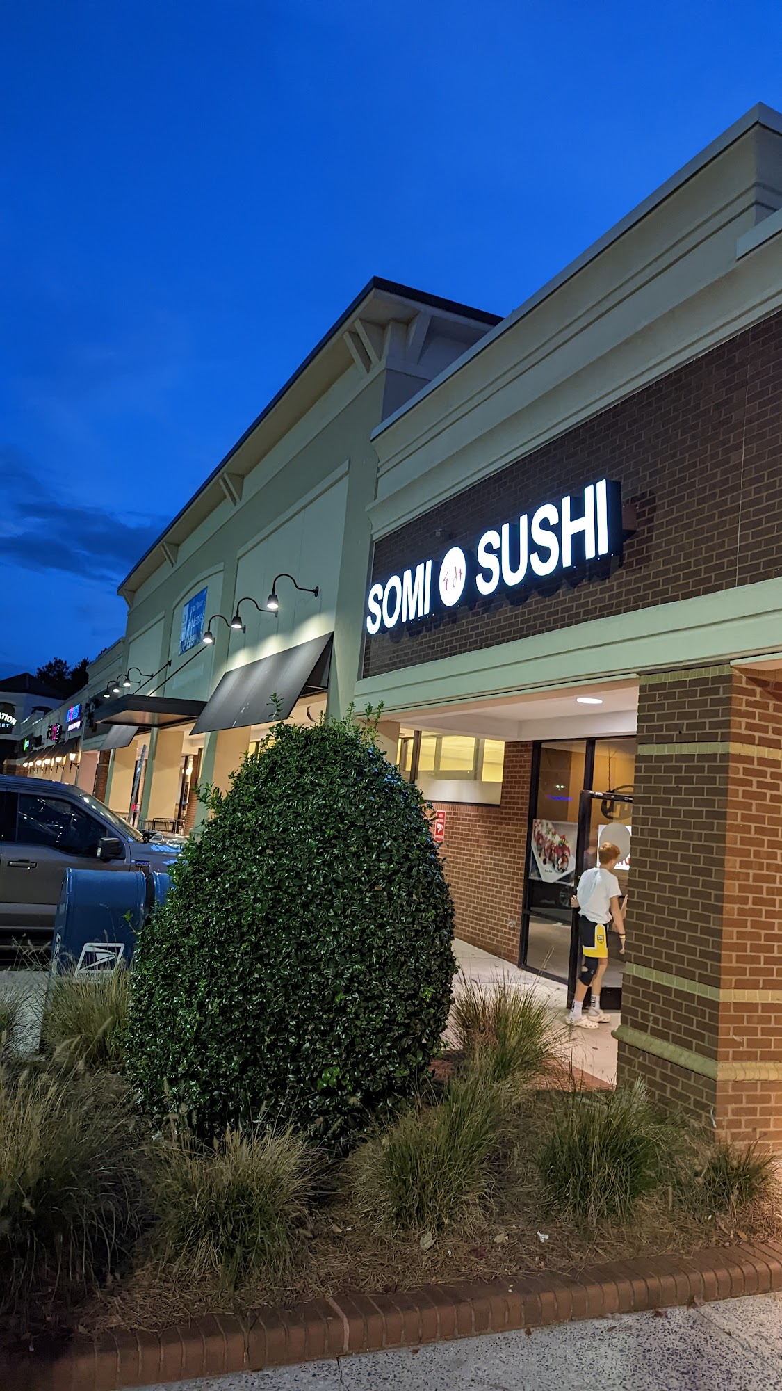 Somi Sushi