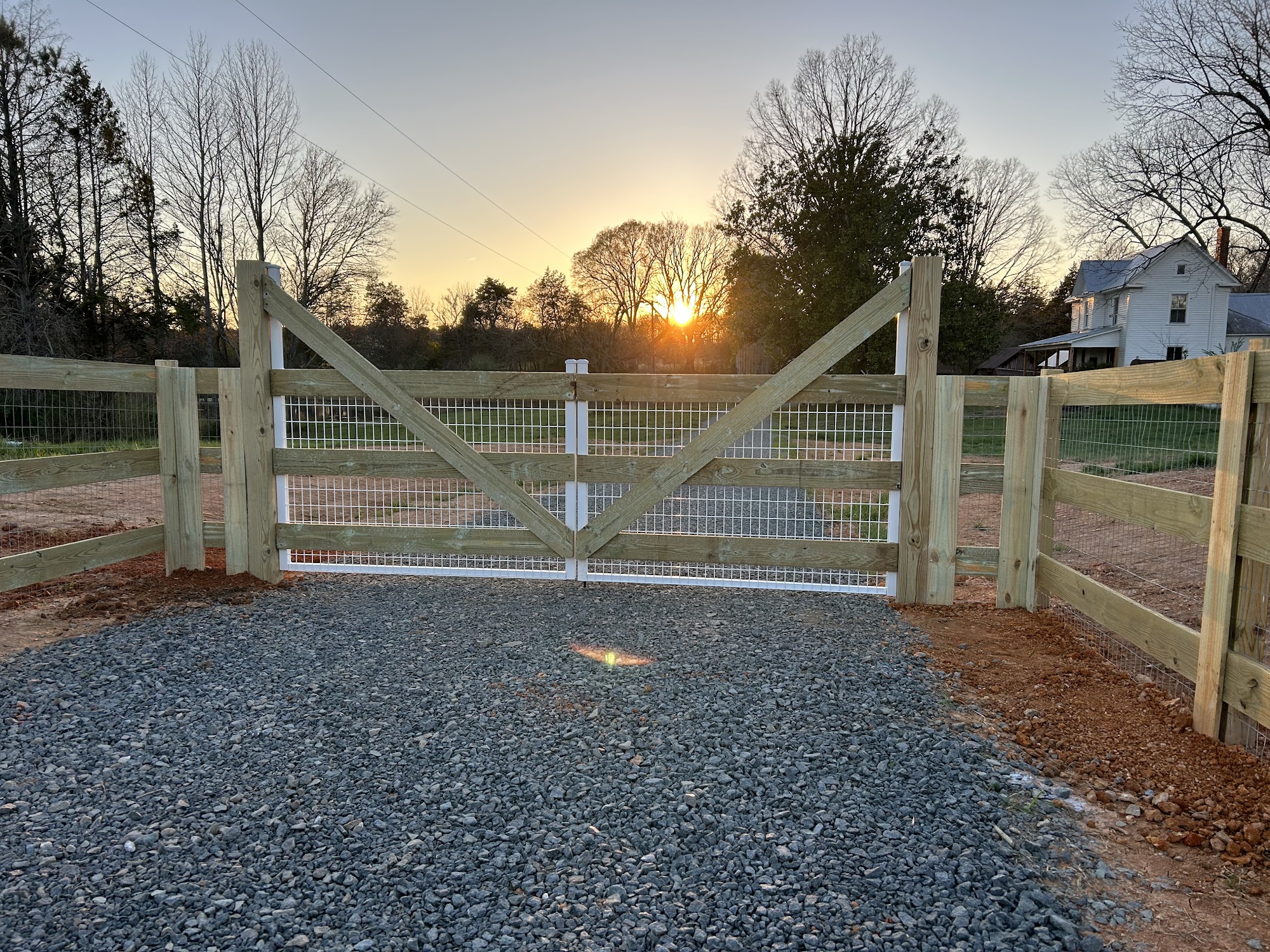 North State Fence Builders 3521 Old US 1 Hwy, New Hill North Carolina 27562