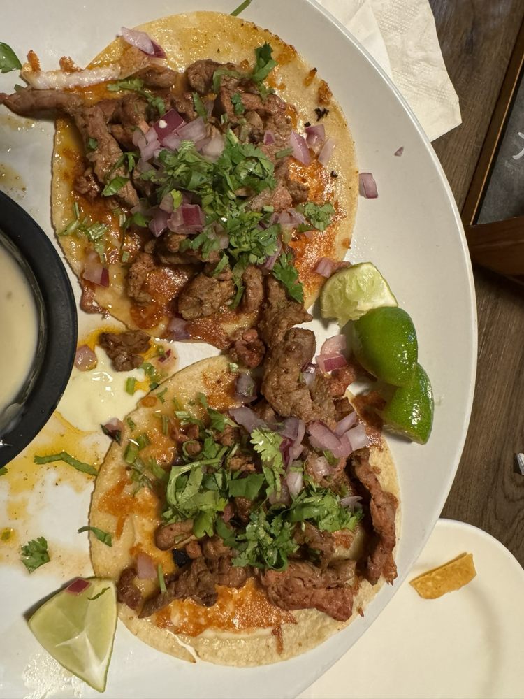 El Mexicano Tacos & Tequila