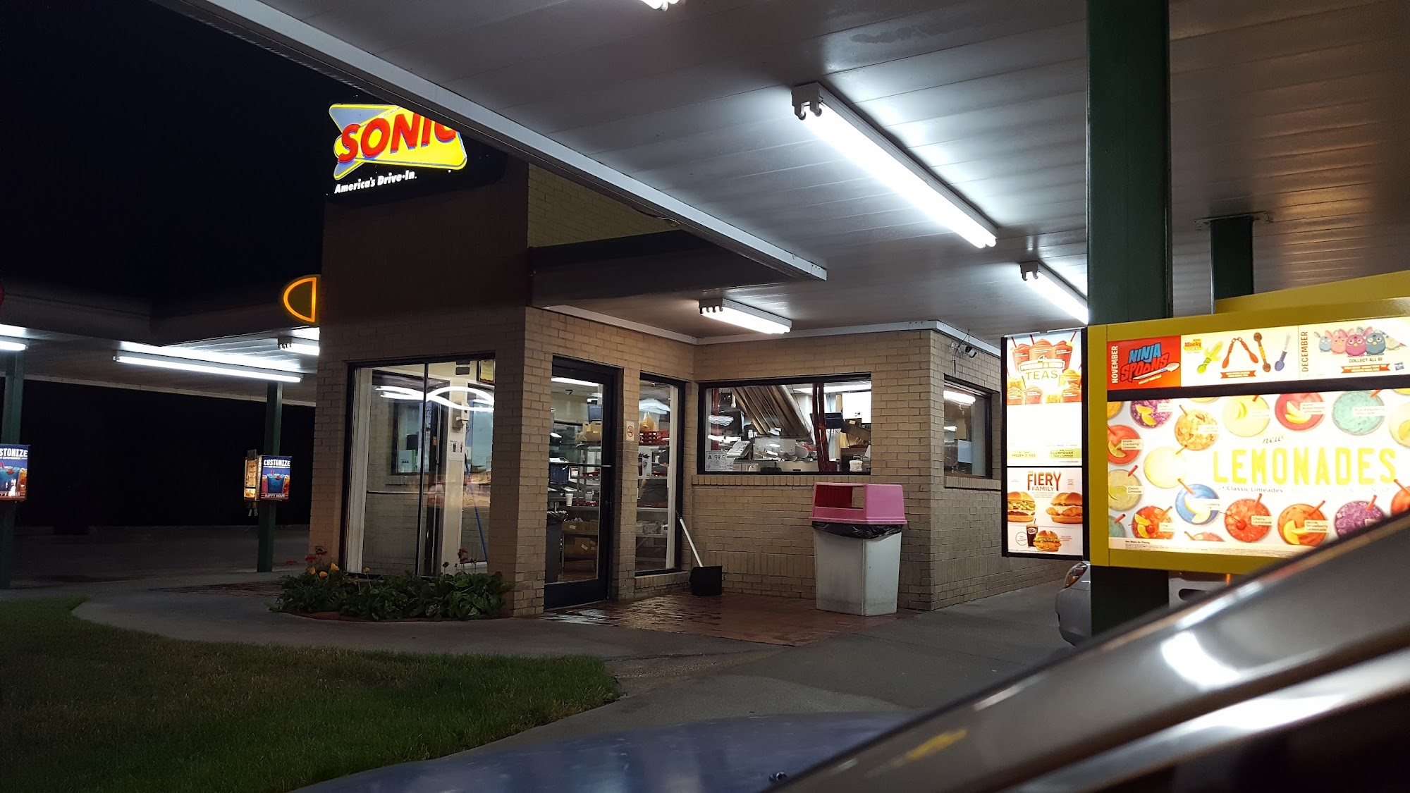 Sonic Drive-In