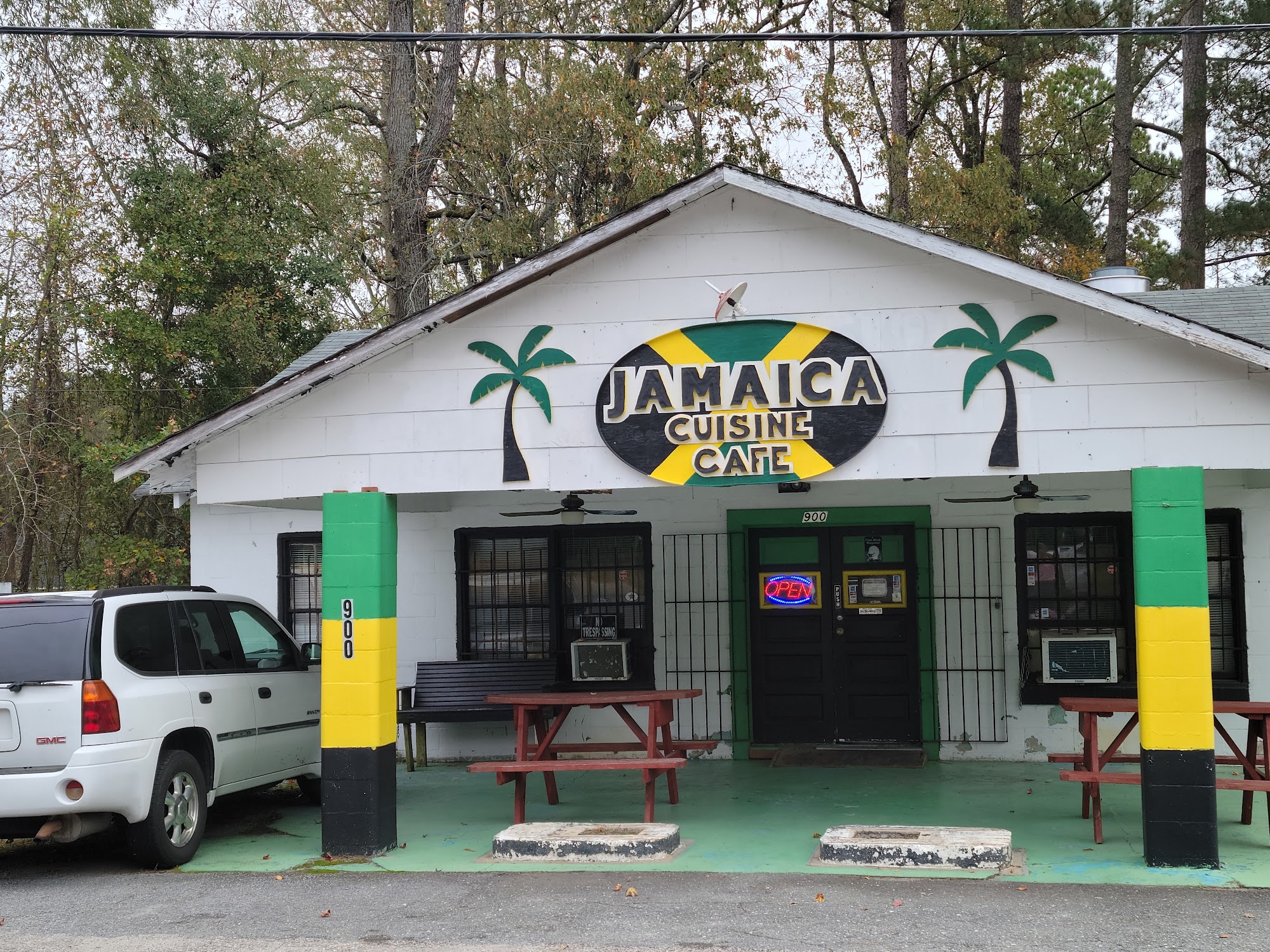 Jamaica cuisine cafe