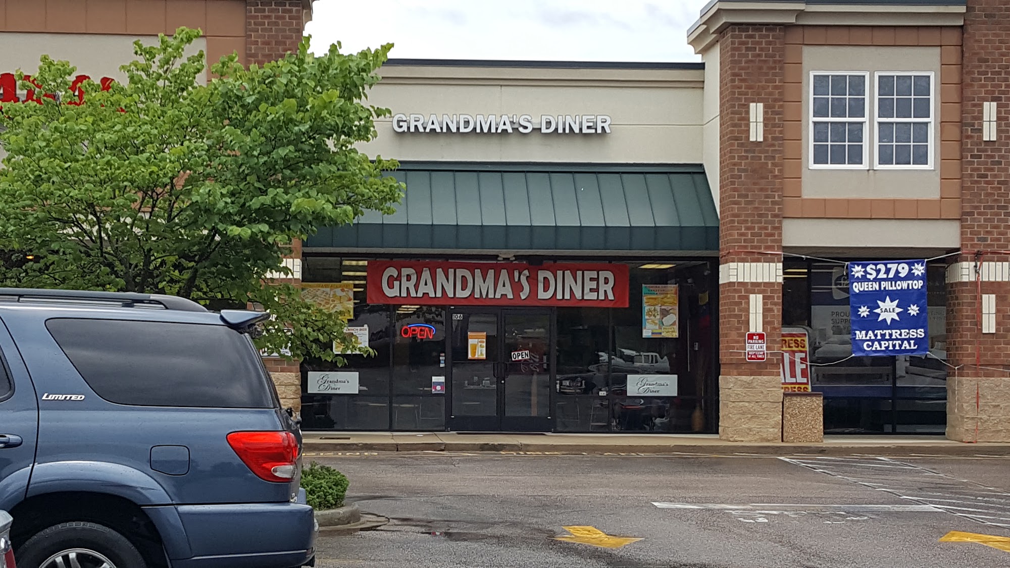 Grandma's Diner