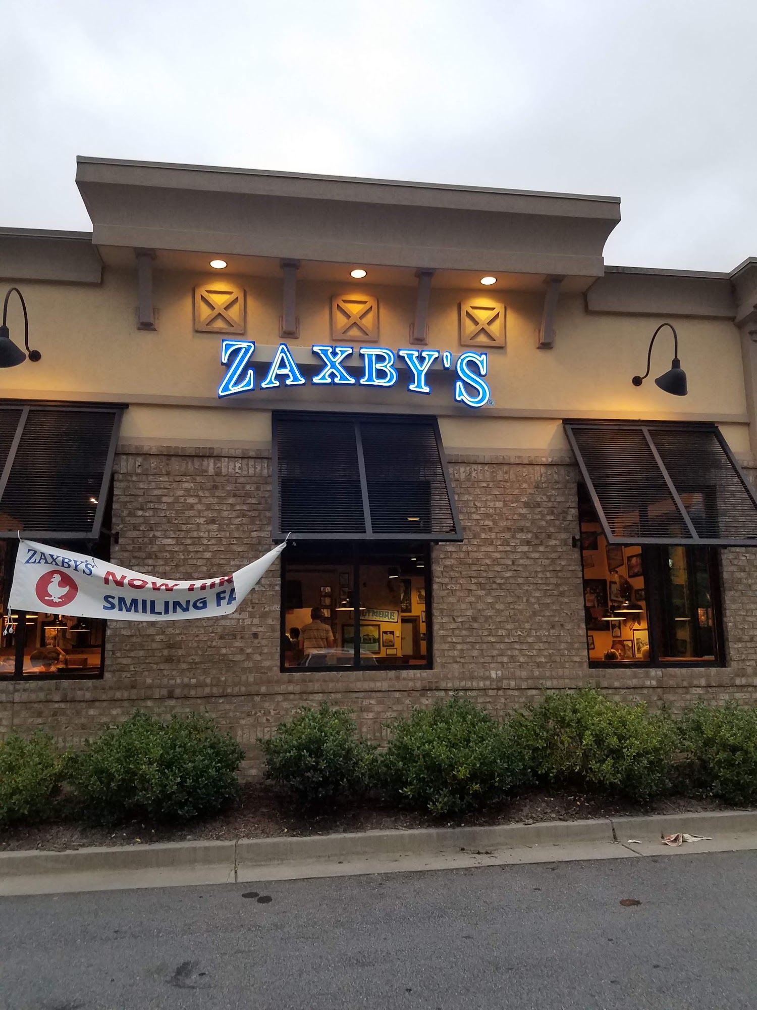 Zaxby's Chicken Fingers & Buffalo Wings