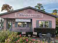 Wendy's House Wine Shop & Cafe