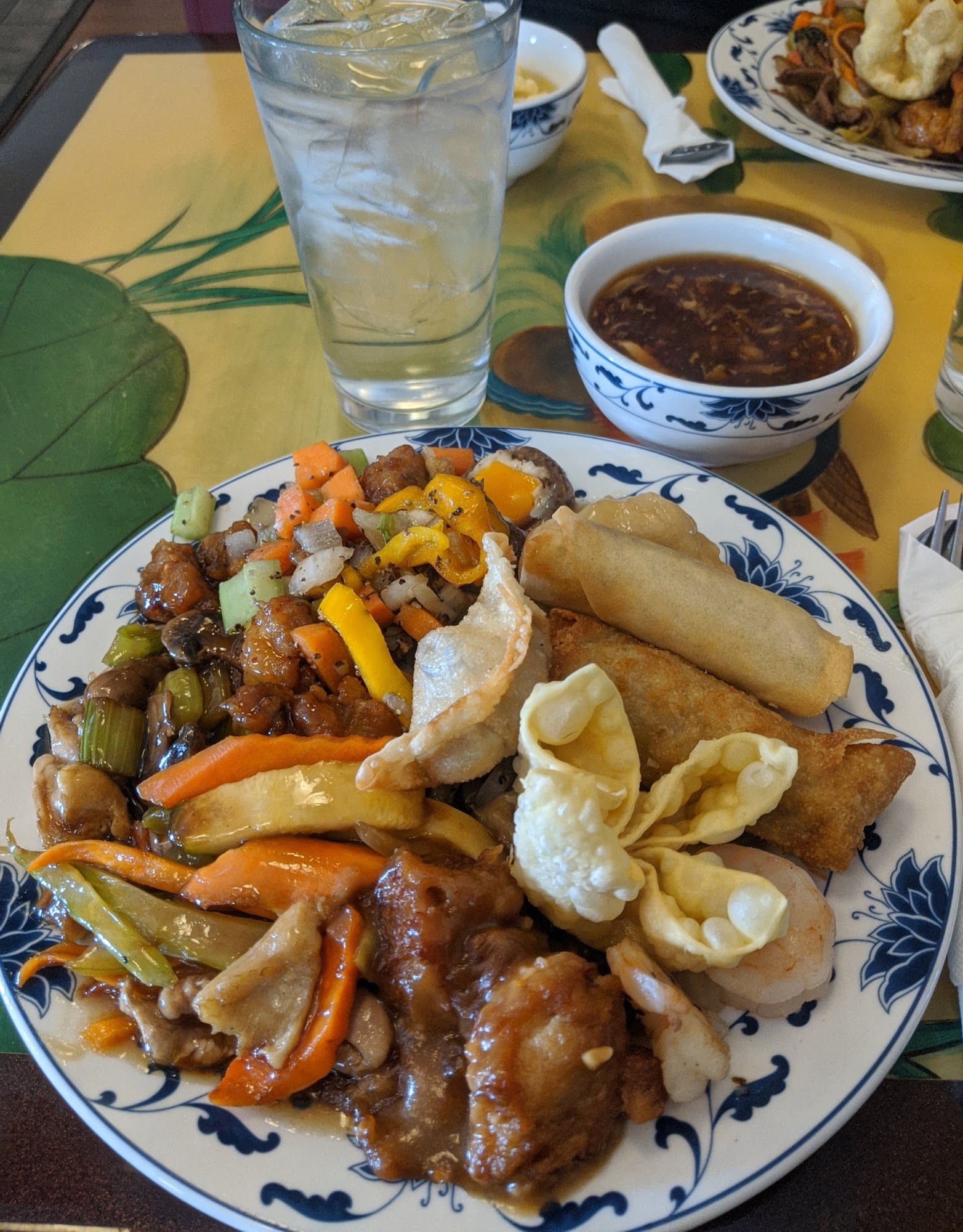 Royal Wok Chinese Restaurant