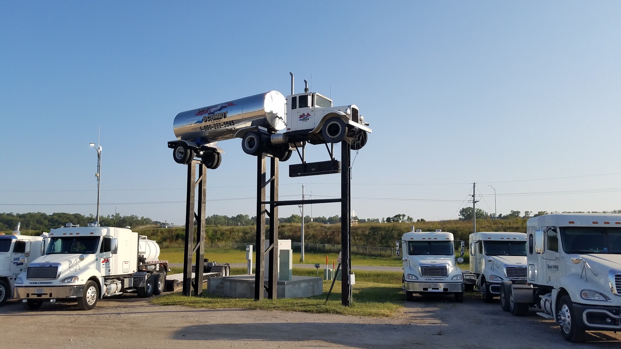 Liquid Trucking Companies (OFC/Schmidt/Barto) 108 E Bay Rd, Plattsmouth Nebraska 68048