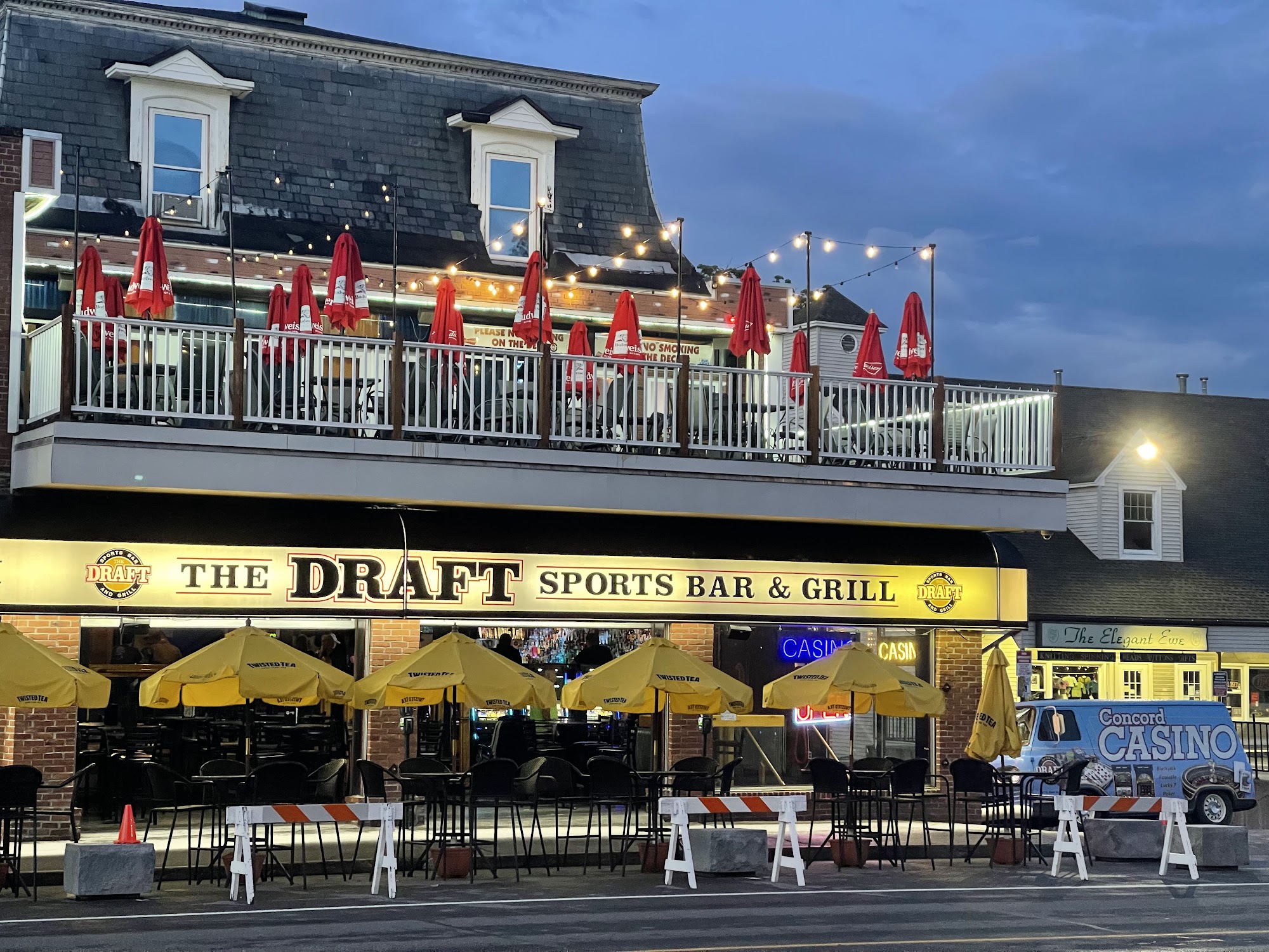 The Draft Sports Bar & Grill