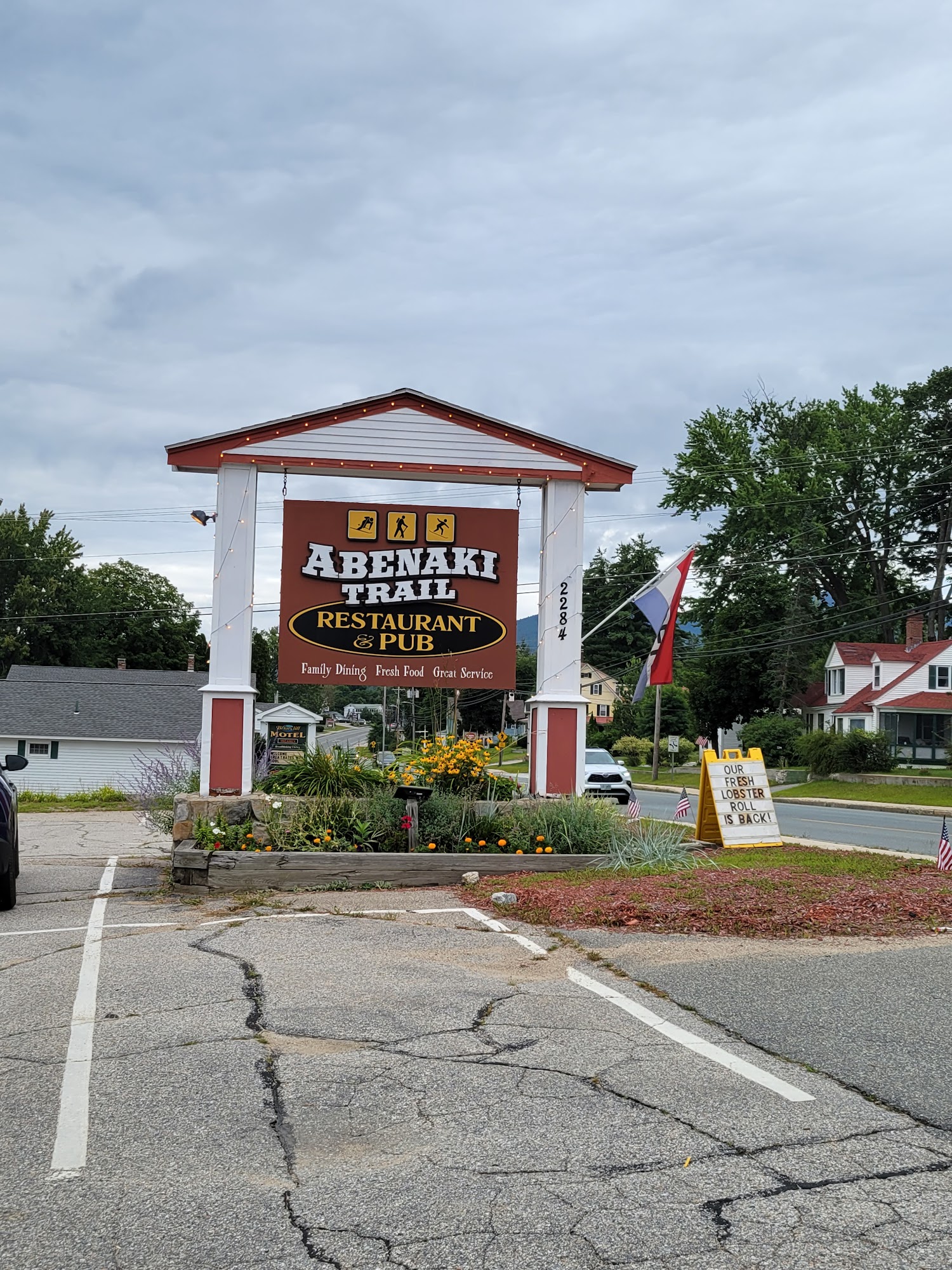 Abenaki Trail Restaurant & Pub