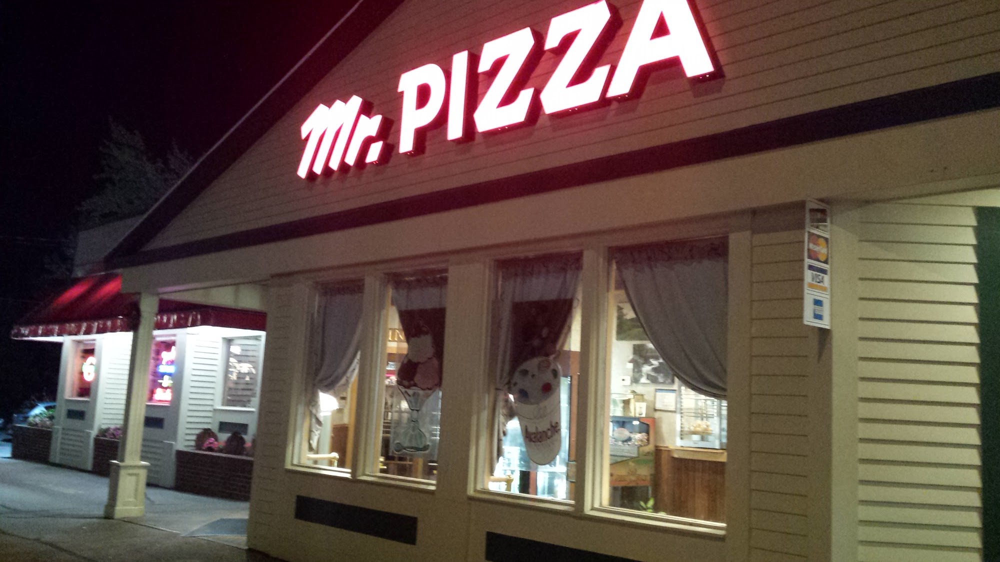 Mr.Pizza Restaurant & Tavern