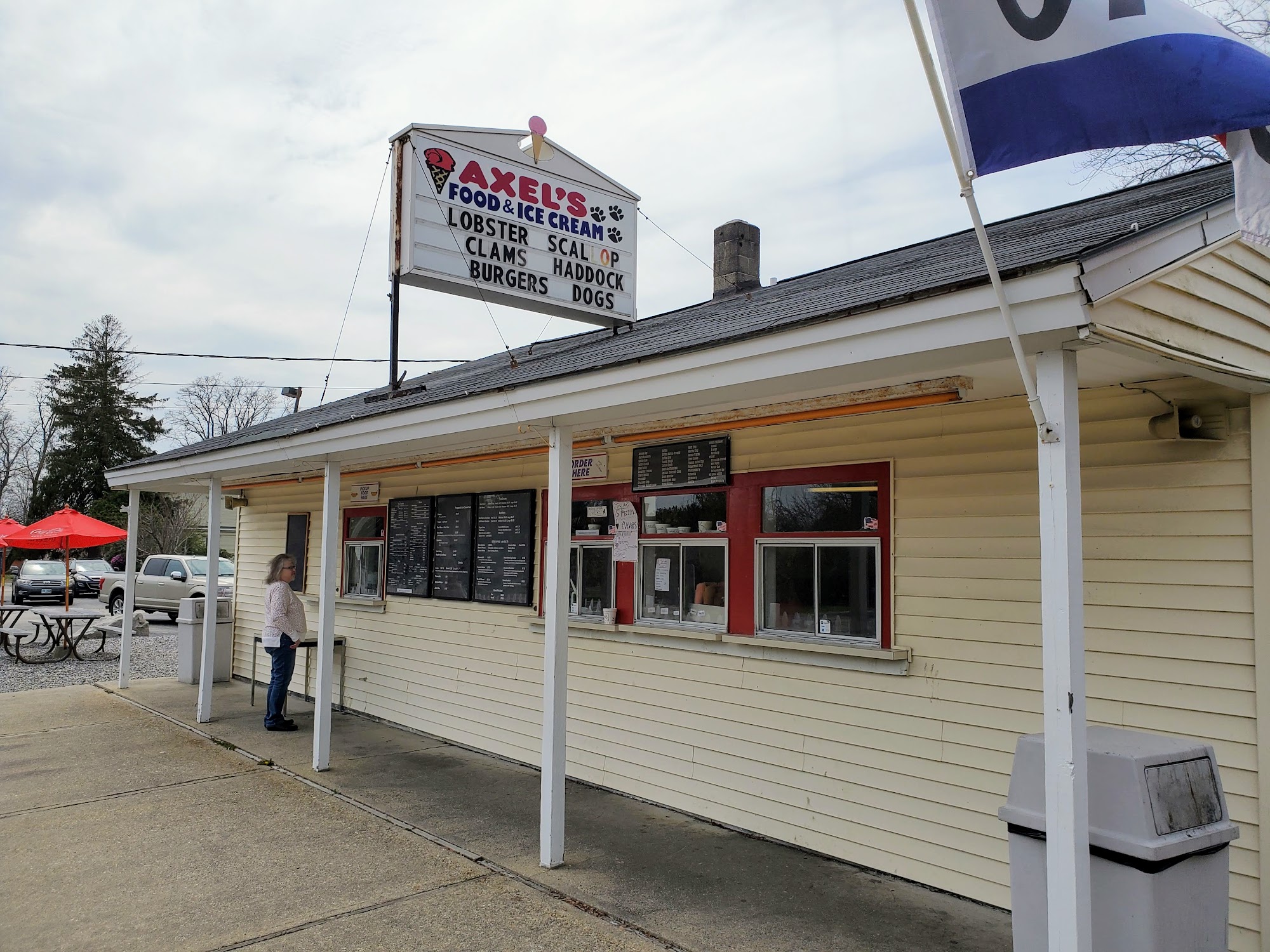 Axel's Food and Ice Cream