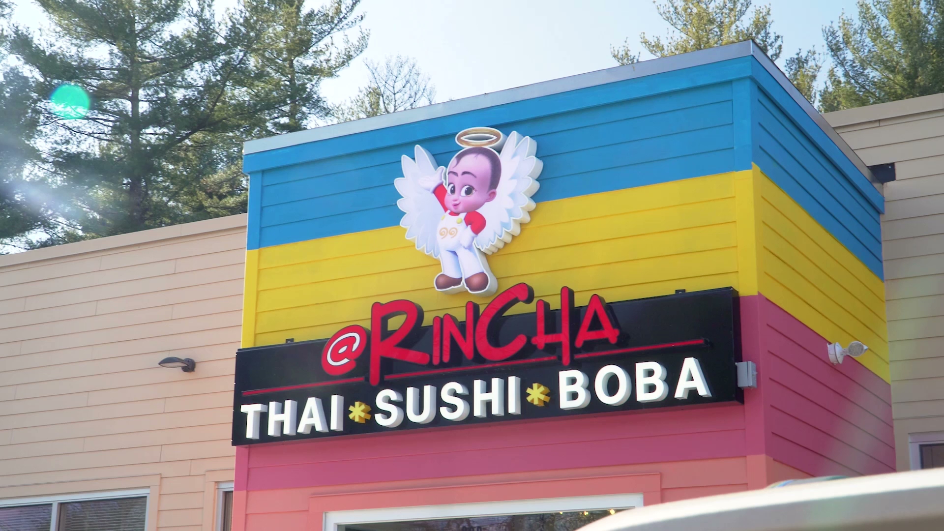 aRincha- Thai Sushi Boba