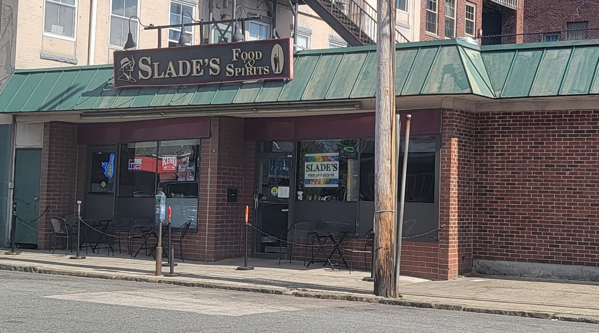 Slade's Food & Spirits