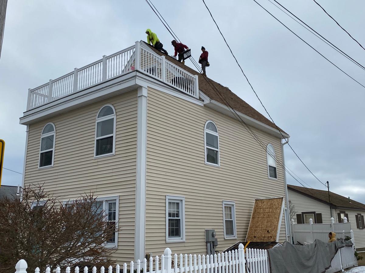 Seacoast Roofing & Exteriors 13 Saltmarsh Ave, Seabrook New Hampshire 03874