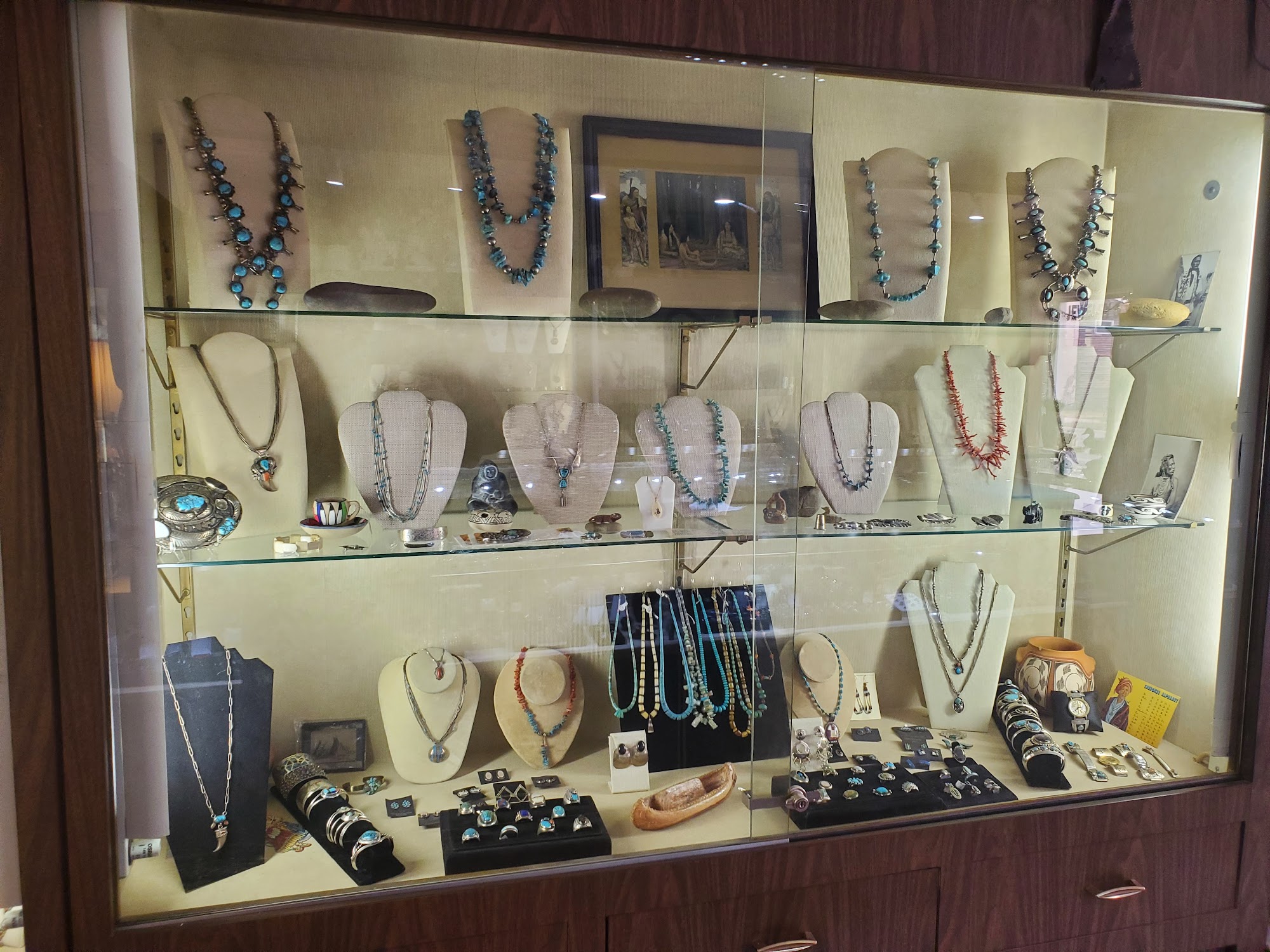 Diana Smires and Sons' Jewelry 24430 W Main St, Columbus New Jersey 08022