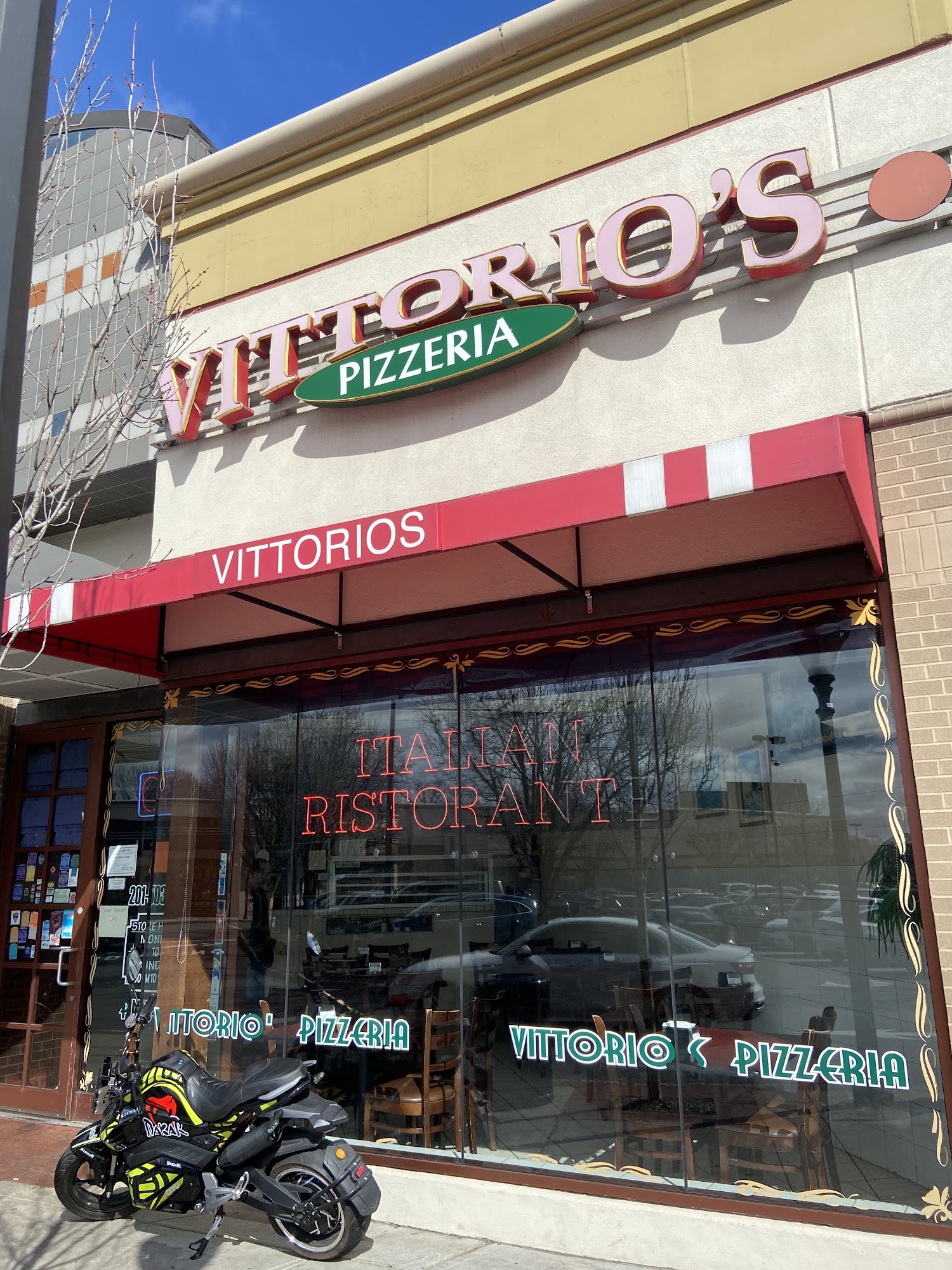 Vittorio's Pizzeria