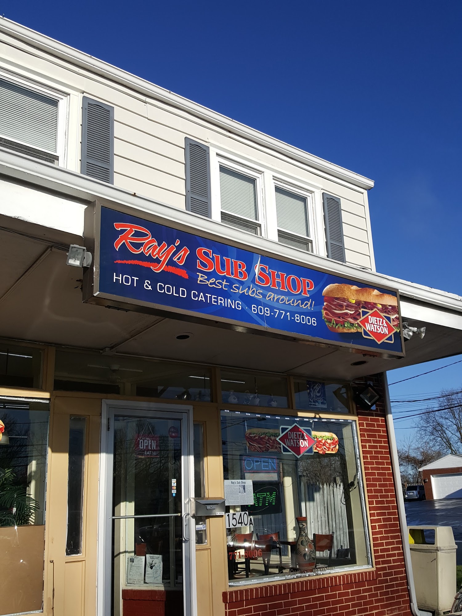 Rays sub shop