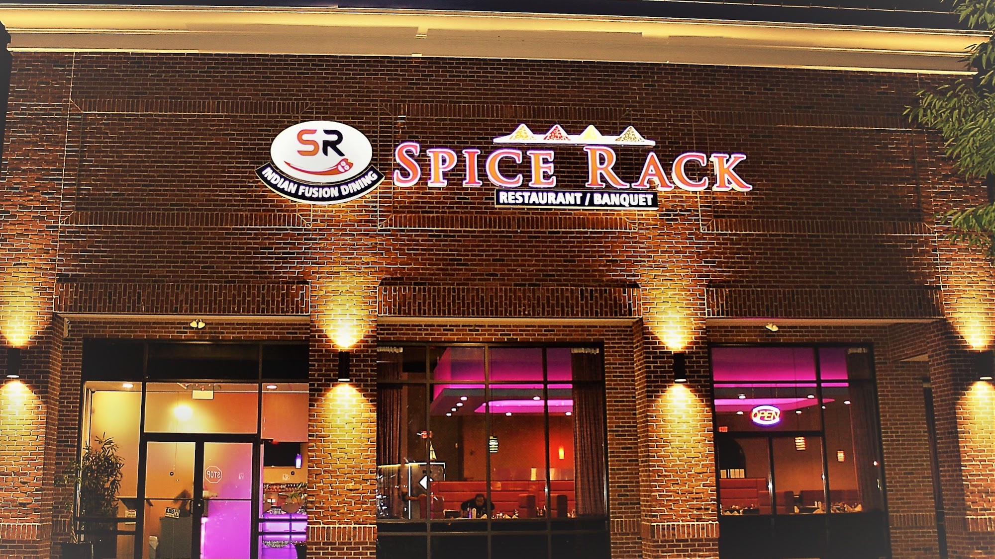 Spice Rack Indian Fusion, Restaurant-Bar-Banquet