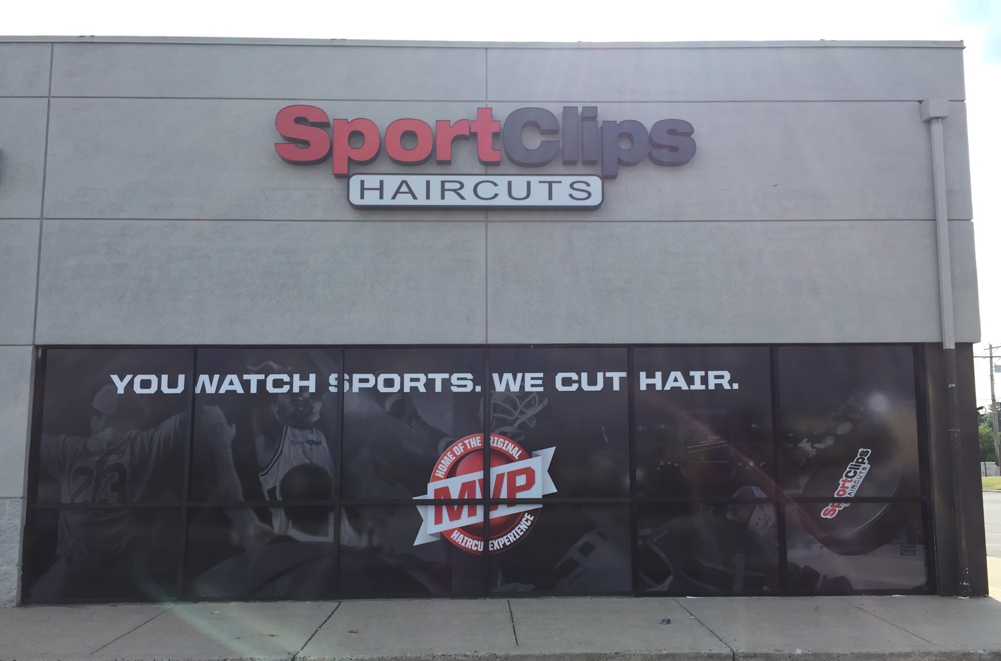 Sport Clips Haircuts of Glassboro - Doubletree Plaza 694 Delsea Dr, Glassboro New Jersey 08028