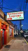 Neunheuser's Liquor Store 🍾🍾🥂🥂🍻