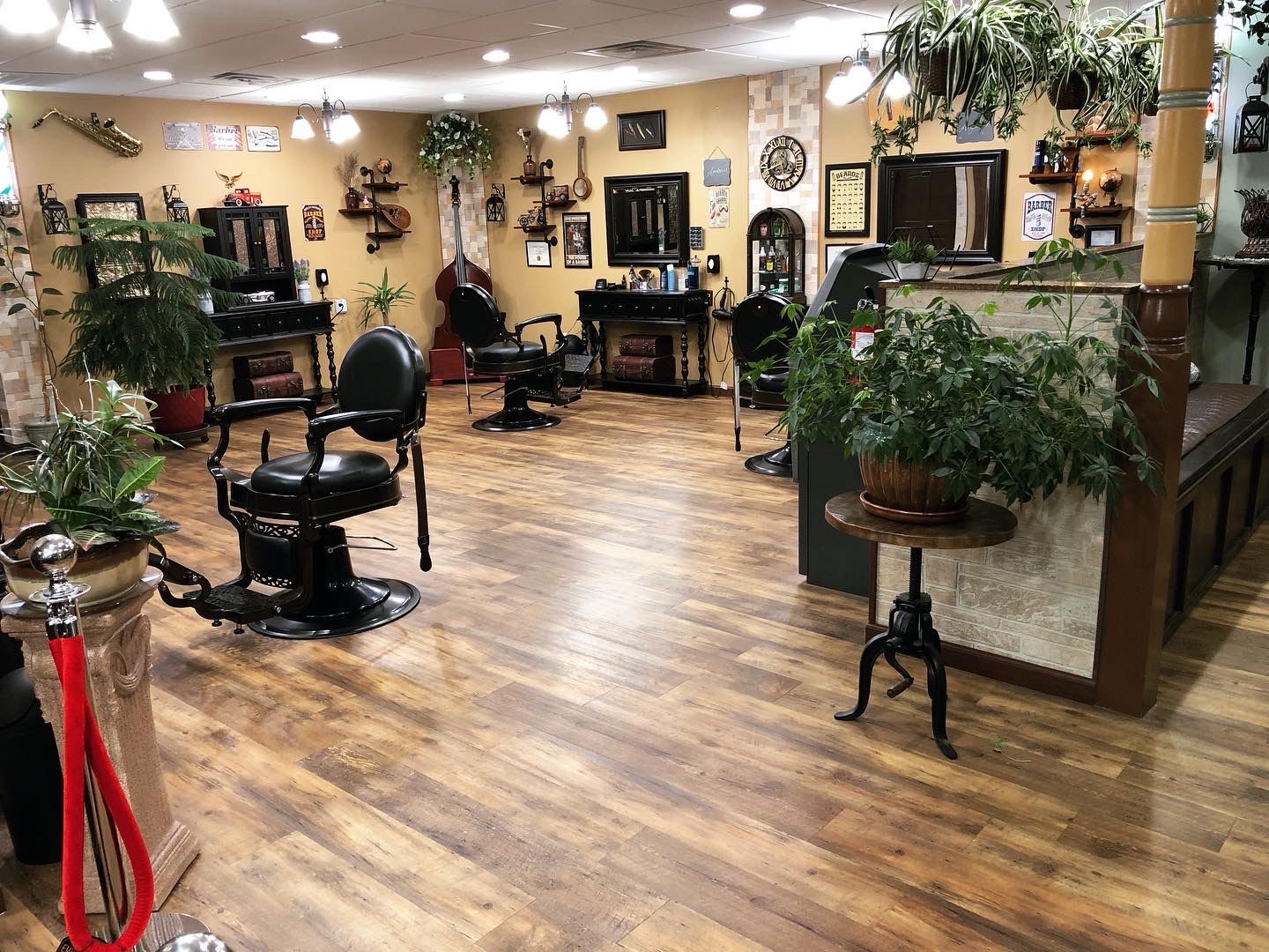 Nico's Barber Shop LLC 81 NJ-23, Hamburg New Jersey 07419