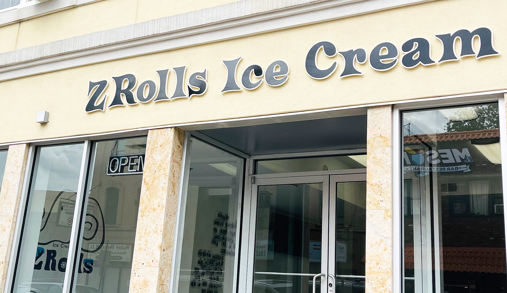 ZRolls Ice Cream