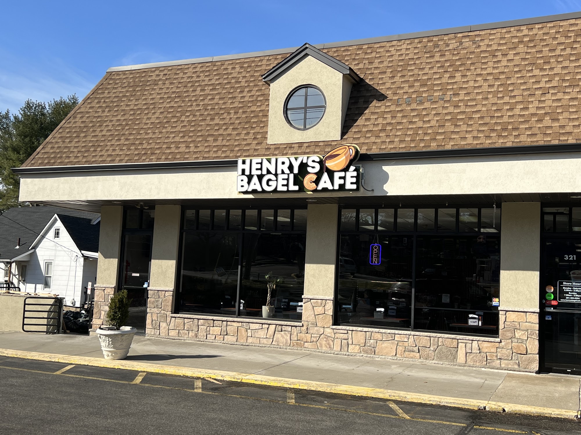 Henry's Bagel Cafe